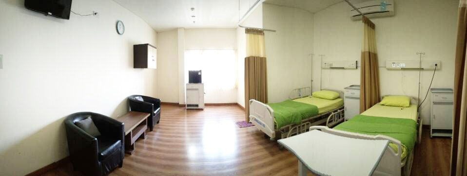 Kamar Perawatan Kelas 1 Utama
